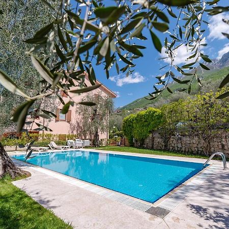 Lake Beth'S House Brenzone sul Garda Luaran gambar