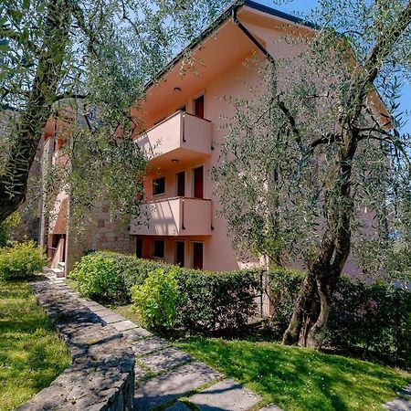 Lake Beth'S House Brenzone sul Garda Luaran gambar